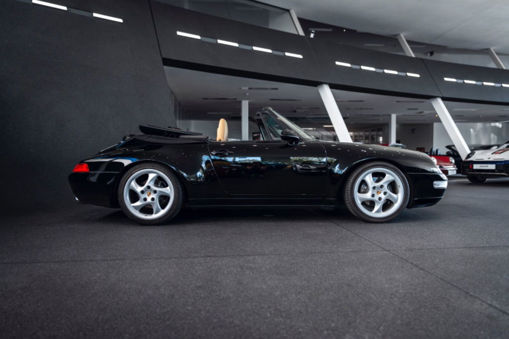 Porsche 993 Carrera