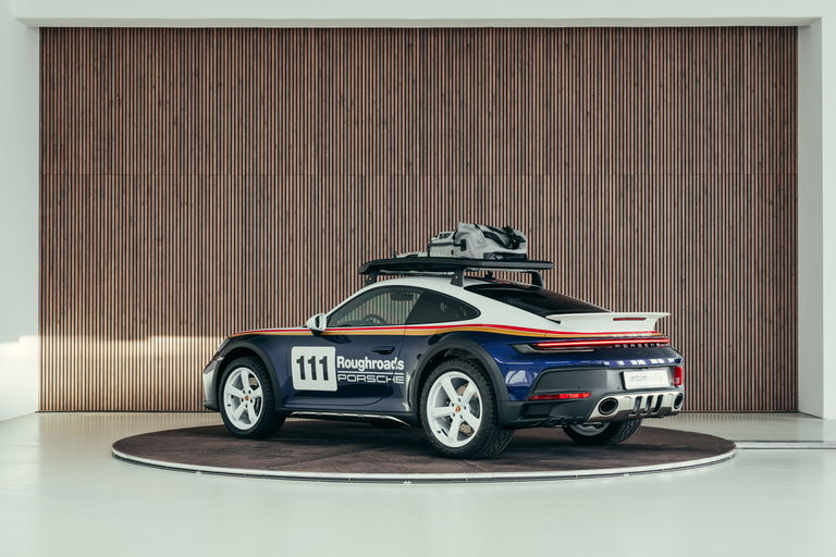 Porsche 911 Dakar