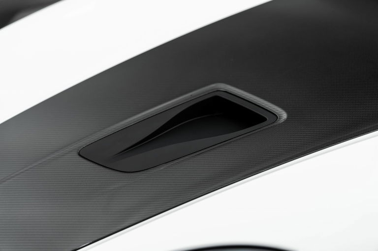 Porsche 718 Spyder RS