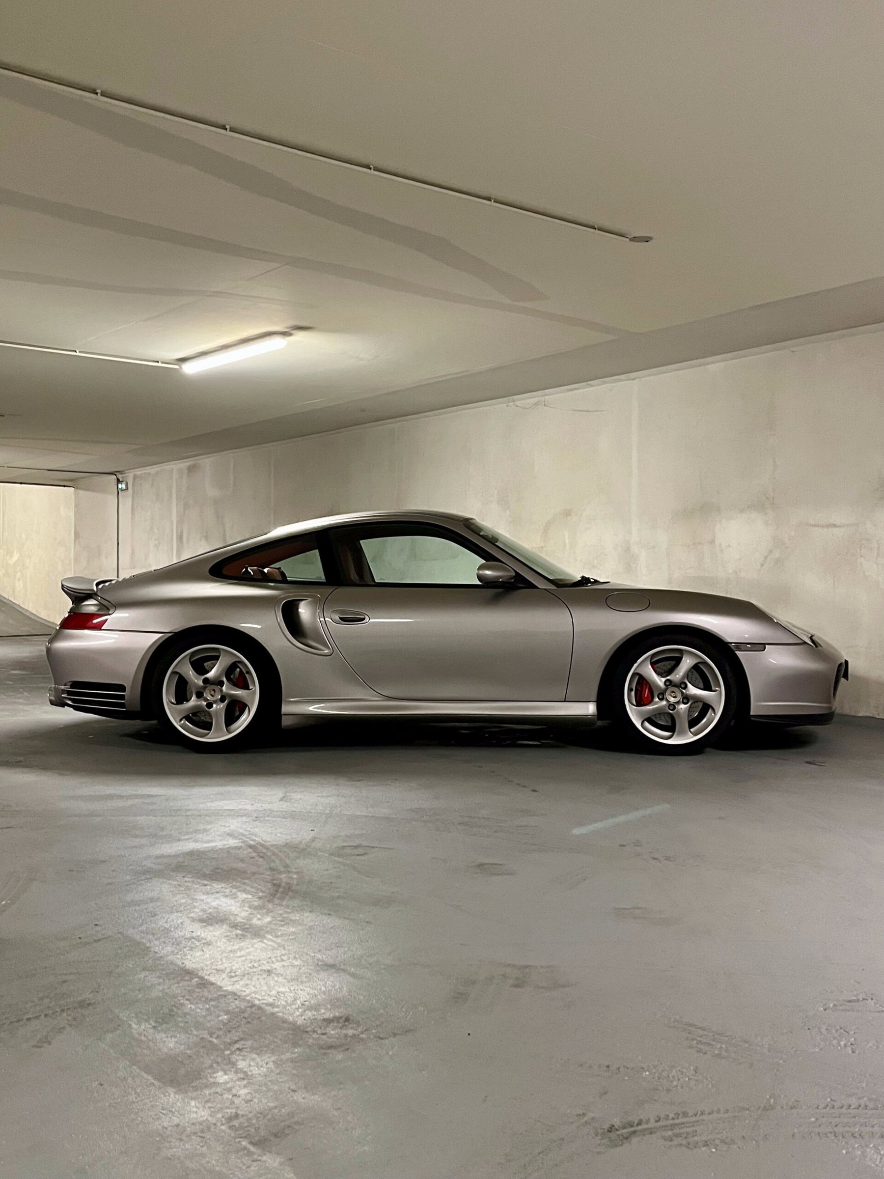 Porsche 996 Turbo 2002 - elferspot.com - Marketplace for Porsche