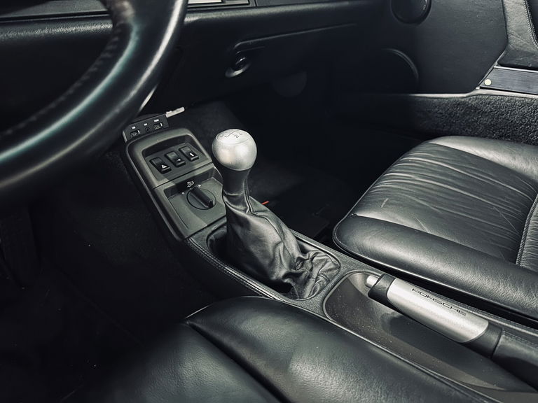 Porsche 964 Carrera 2 Cabrio WTL