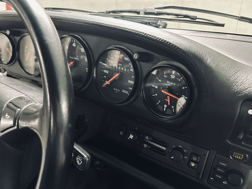 Porsche 964 Carrera 2 Cabrio WTL