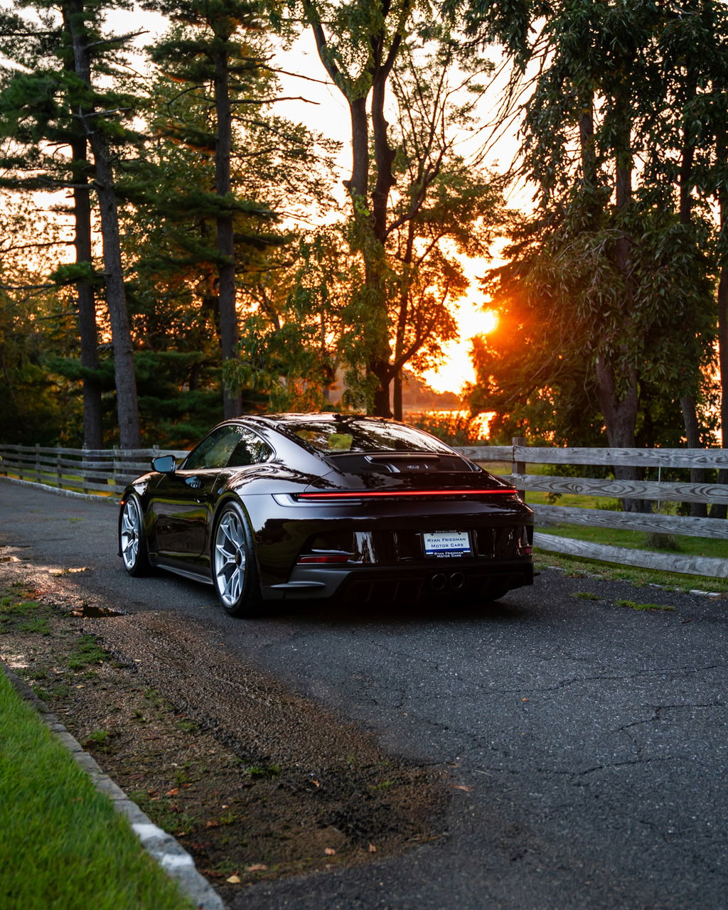 Porsche 992 GT3 Touring