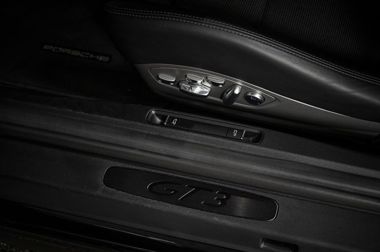 Porsche 991 GT3 Touring