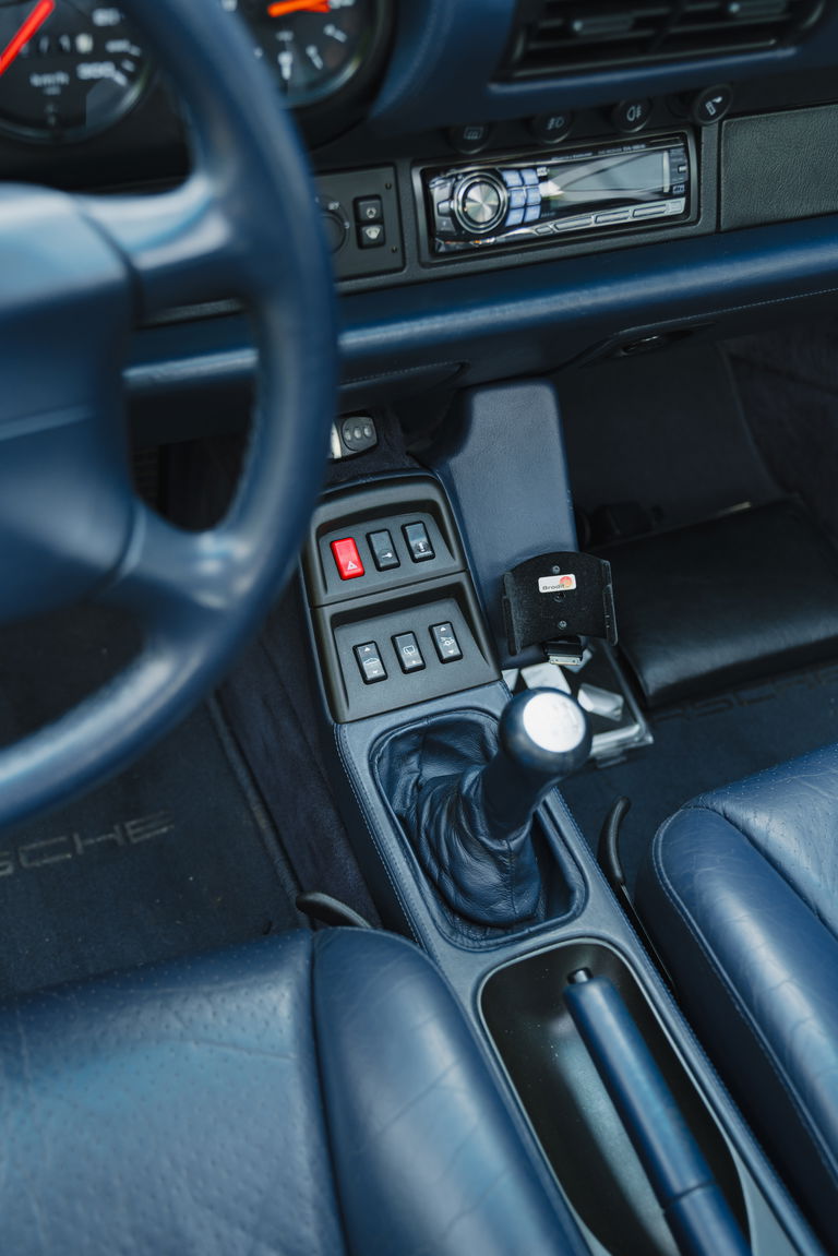 Porsche 993 Carrera 4S