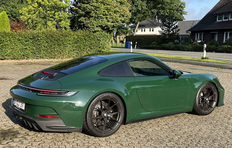 Porsche 992 GT3 Touring