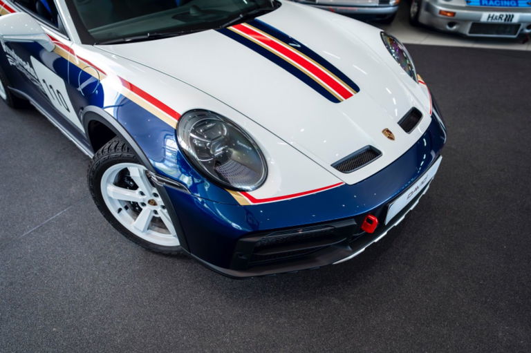 Porsche 911 Dakar