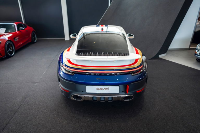 Porsche 911 Dakar