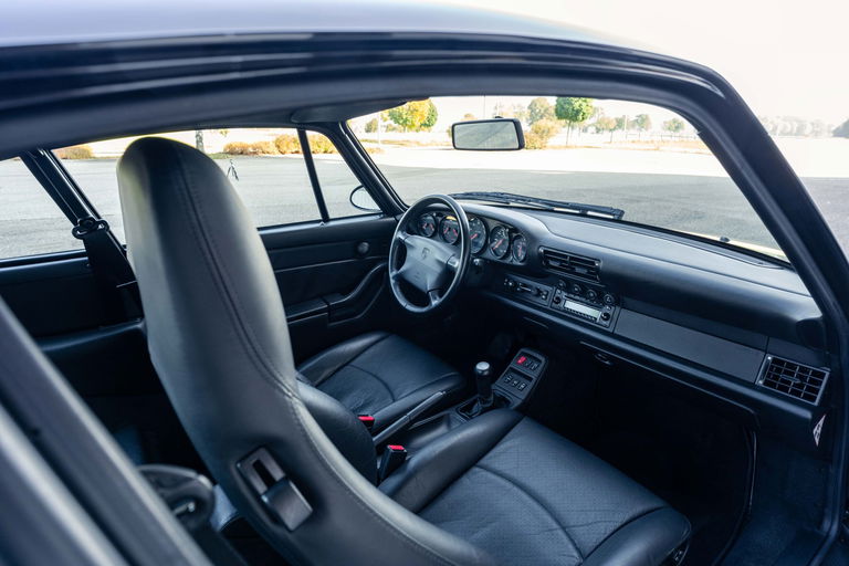 Porsche 993 Carrera 4S