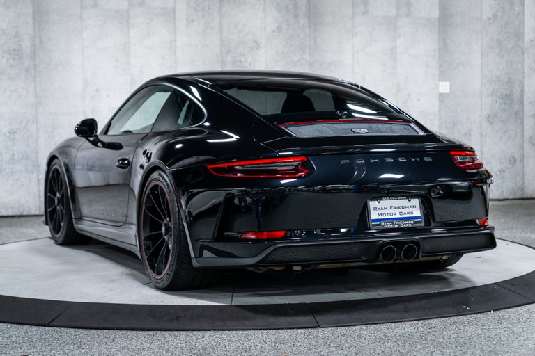 Porsche 991.2 GT3 Touring