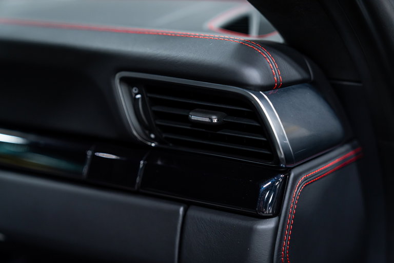 Porsche 991.2 GT3 Touring