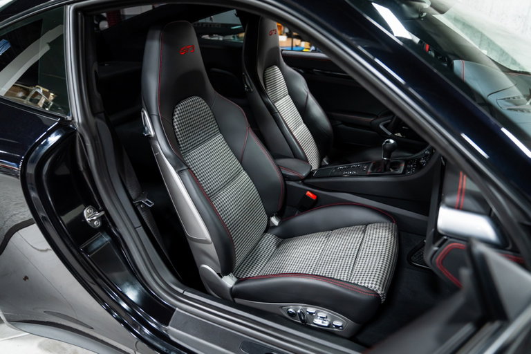 Porsche 991.2 GT3 Touring