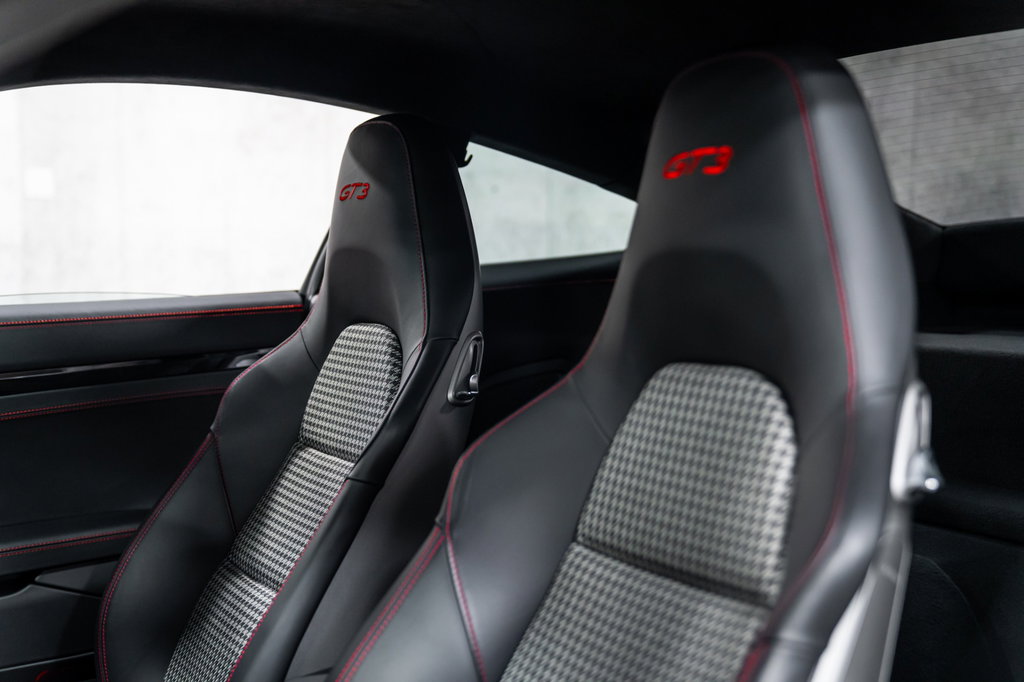 Porsche 991.2 GT3 Touring