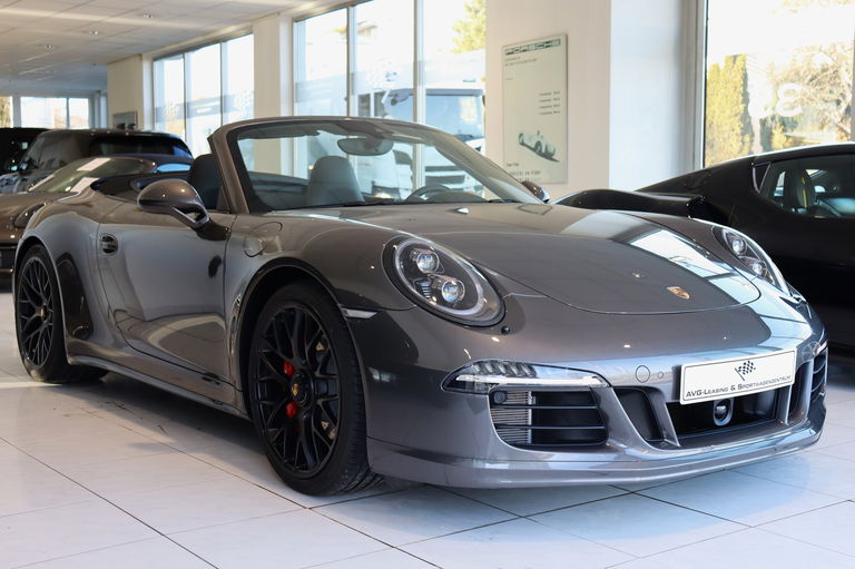 Porsche 991 Carrera 4 GTS