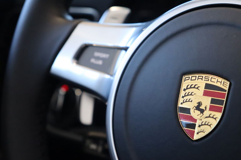 Porsche 991 Carrera 4 GTS