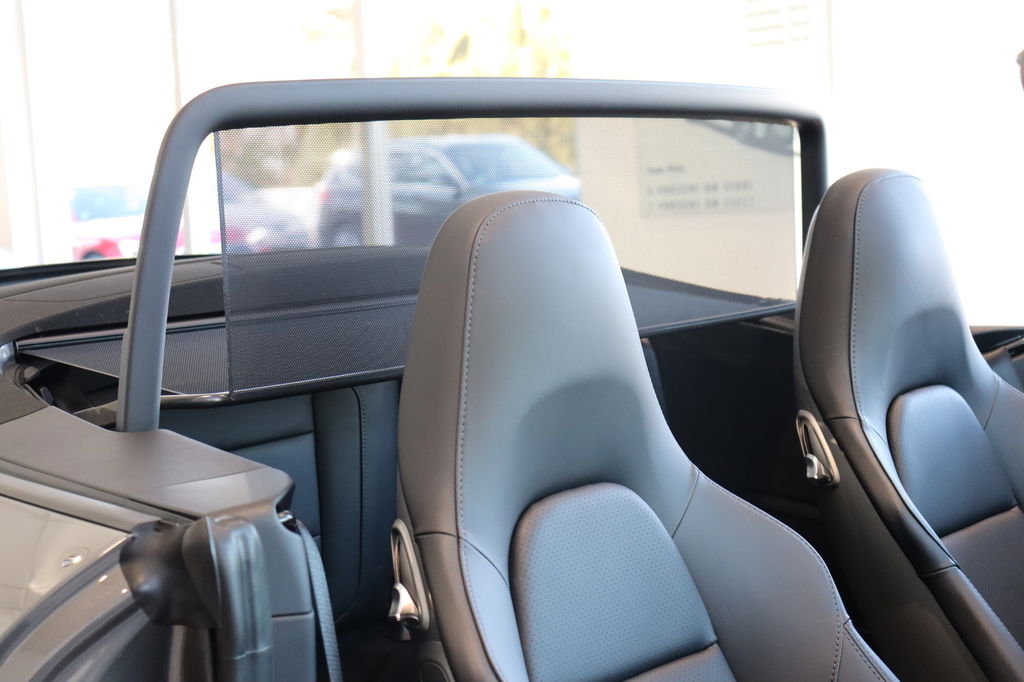 Porsche 991 Carrera 4 GTS