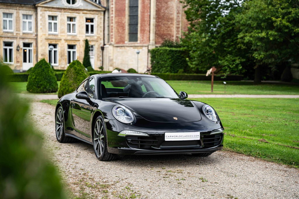 Porsche 991 Carrera 4