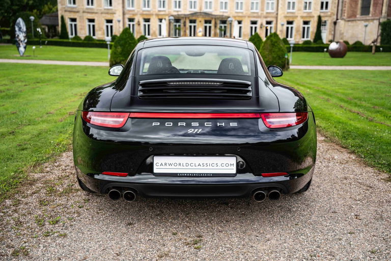 Porsche 991 Carrera 4