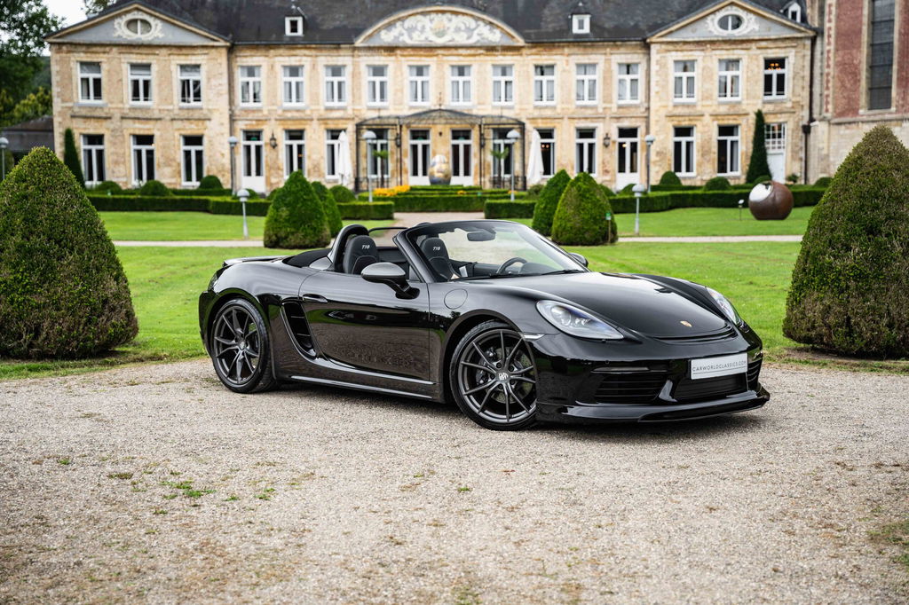 Porsche 718 Boxster T