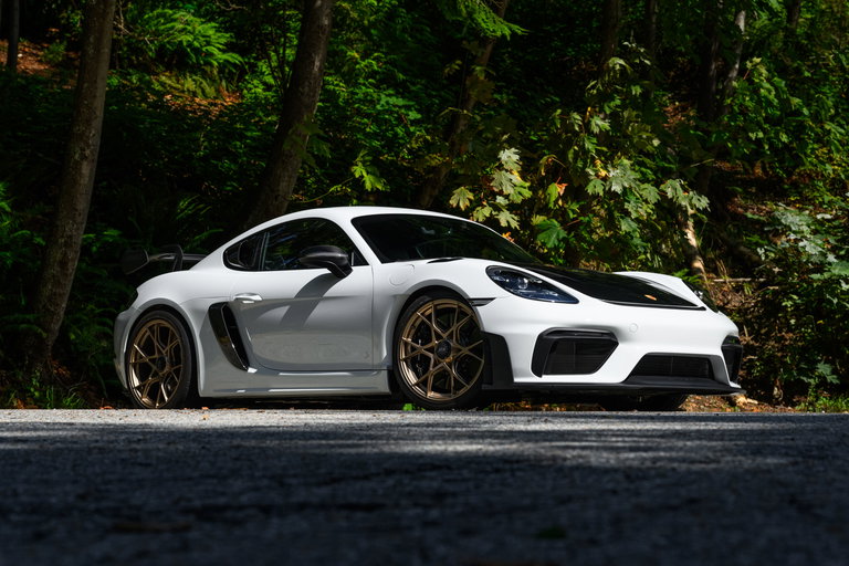 Porsche 718 Cayman GT4 RS