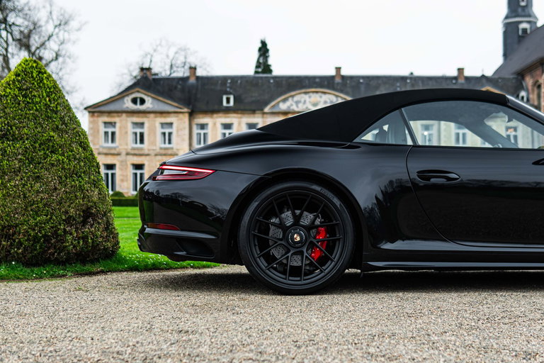 Porsche 991.2 Carrera GTS