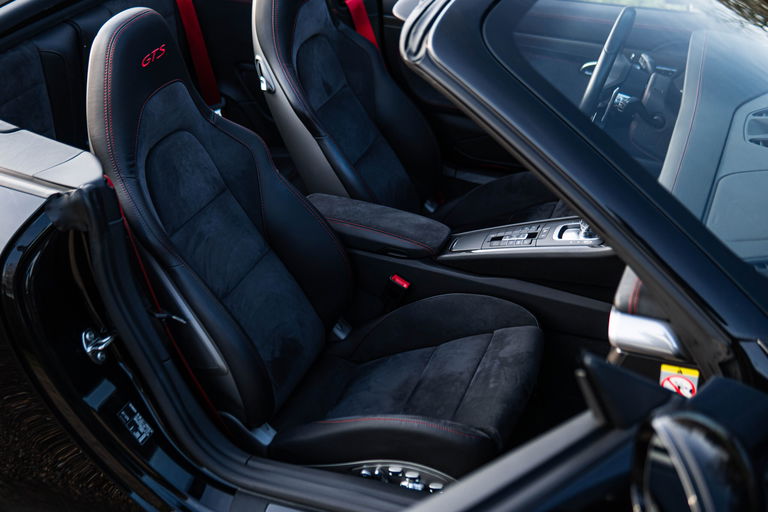 Porsche 991.2 Carrera GTS