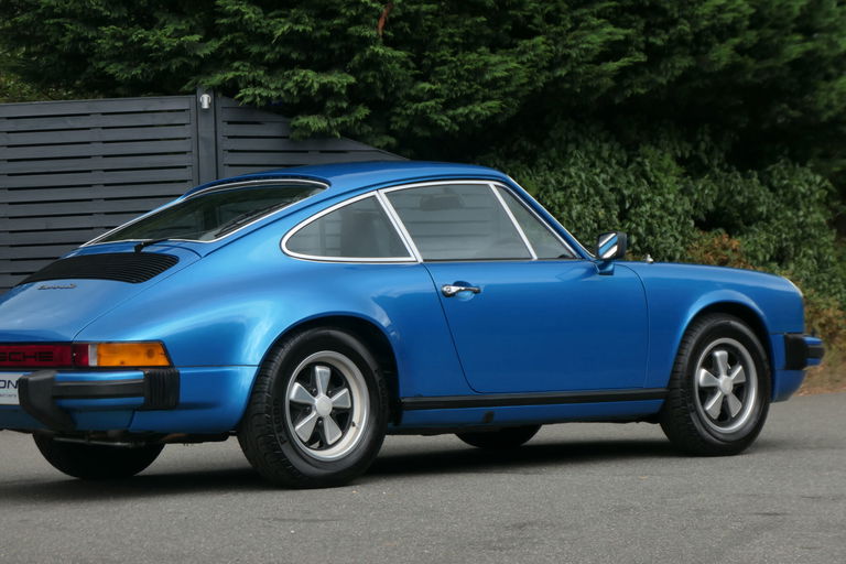 Porsche 911 Carrera 3,0