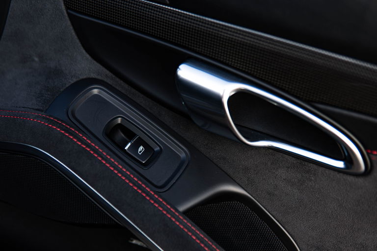 Porsche 991.2 Carrera GTS