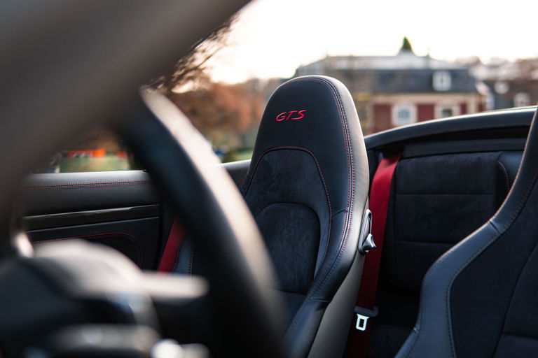 Porsche 991.2 Carrera GTS