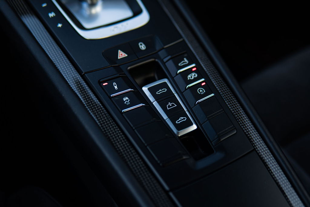 Porsche 991.2 Carrera GTS