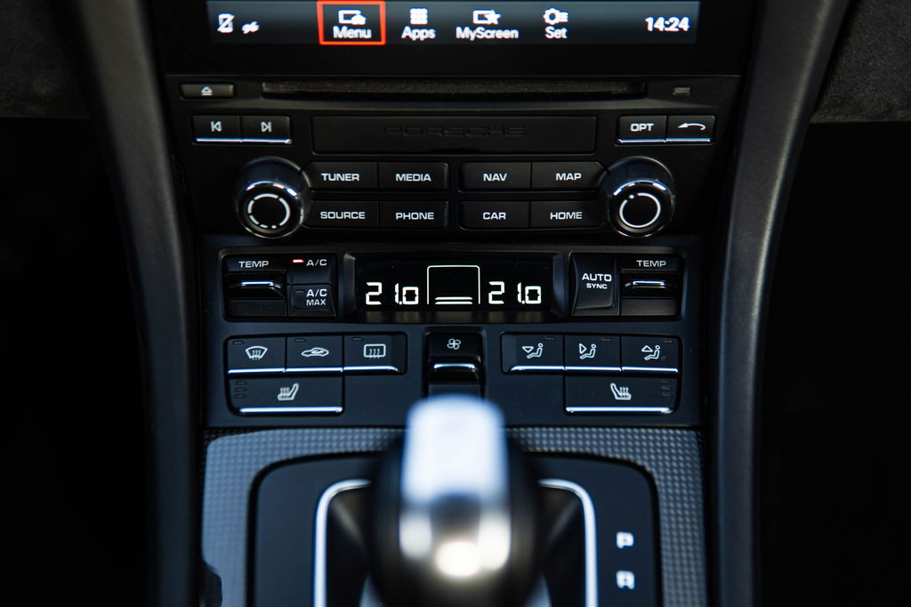 Porsche 991.2 Carrera GTS