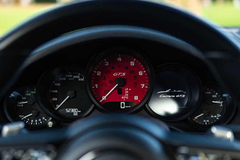 Porsche 991.2 Carrera GTS