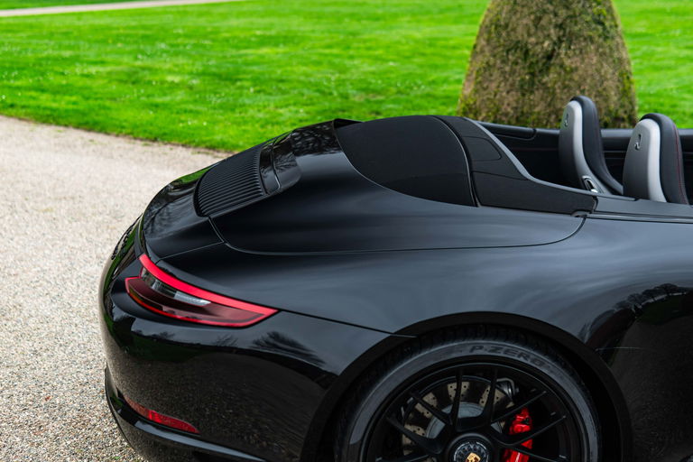 Porsche 991.2 Carrera GTS