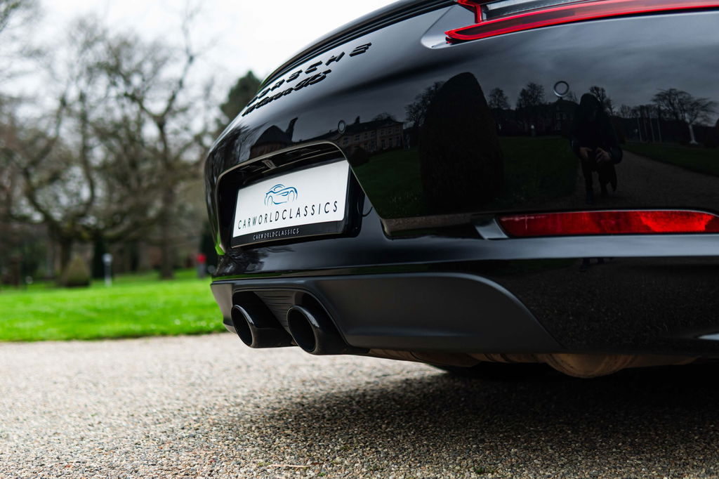 Porsche 991.2 Carrera GTS