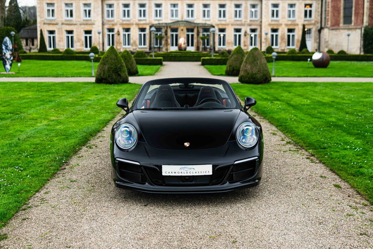 Porsche 991.2 Carrera GTS