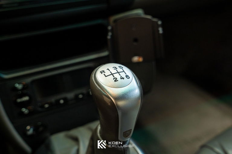 Porsche 996 Carrera 4