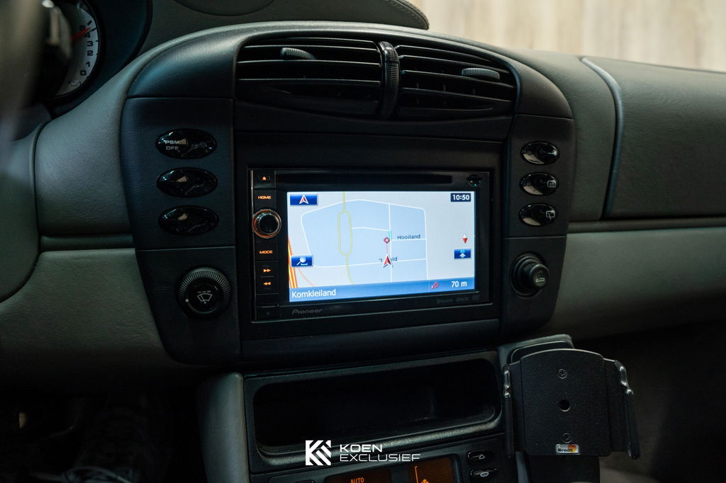 Porsche 996 Carrera 4