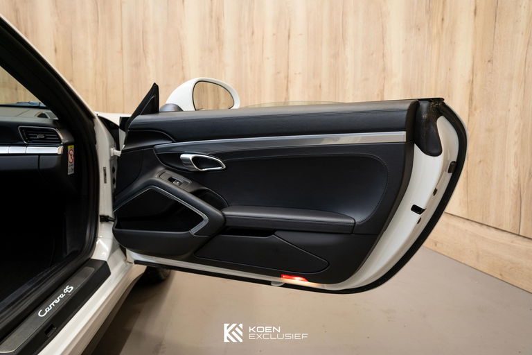 Porsche 991 Carrera 4S