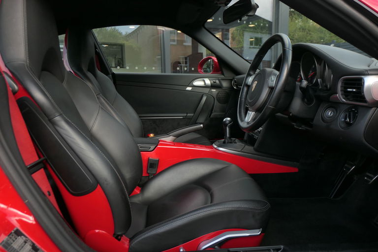 Porsche 997.2 Carrera 4S