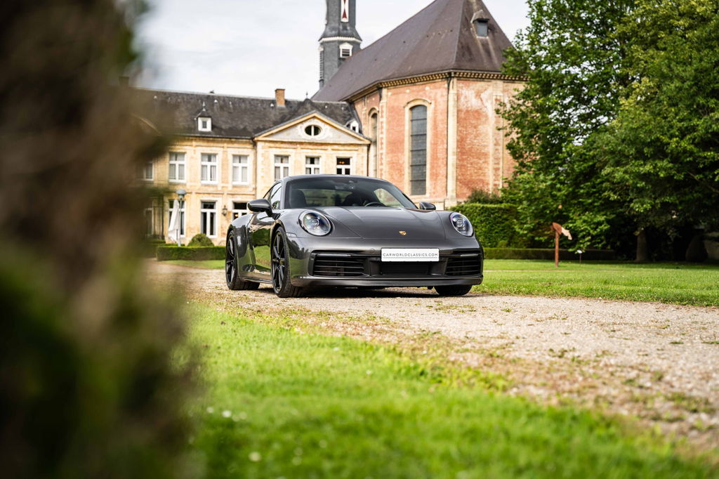 Porsche 992 Carrera S