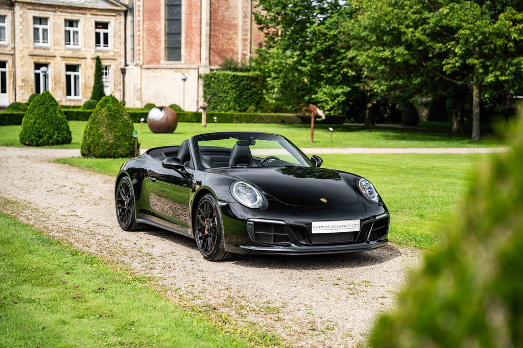 Porsche 991.2 Carrera 4 GTS