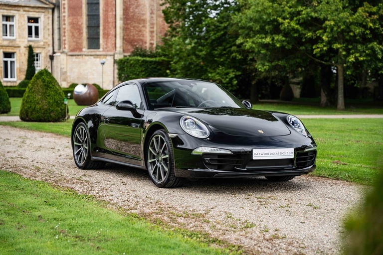 Porsche 991 Carrera 4