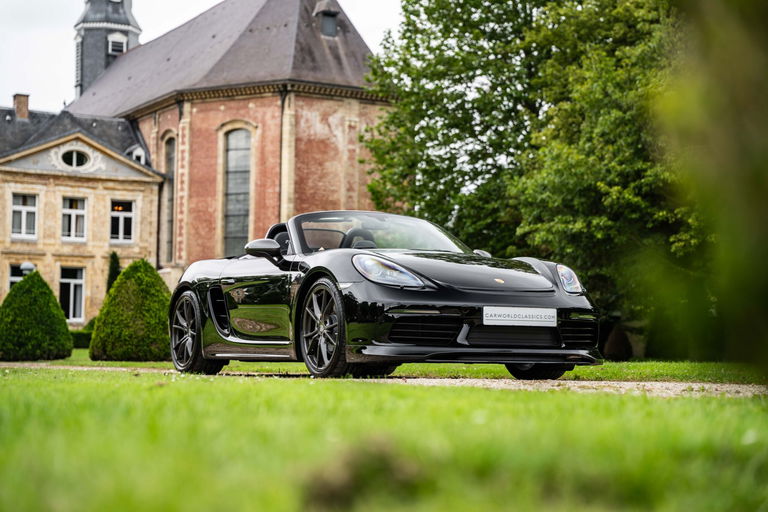 Porsche 718 Boxster T