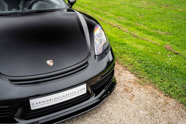 Porsche 718 Boxster T