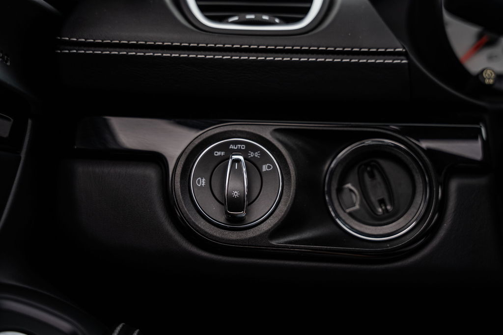 Porsche 718 Boxster T