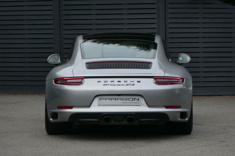 Porsche 991.2 Carrera GTS