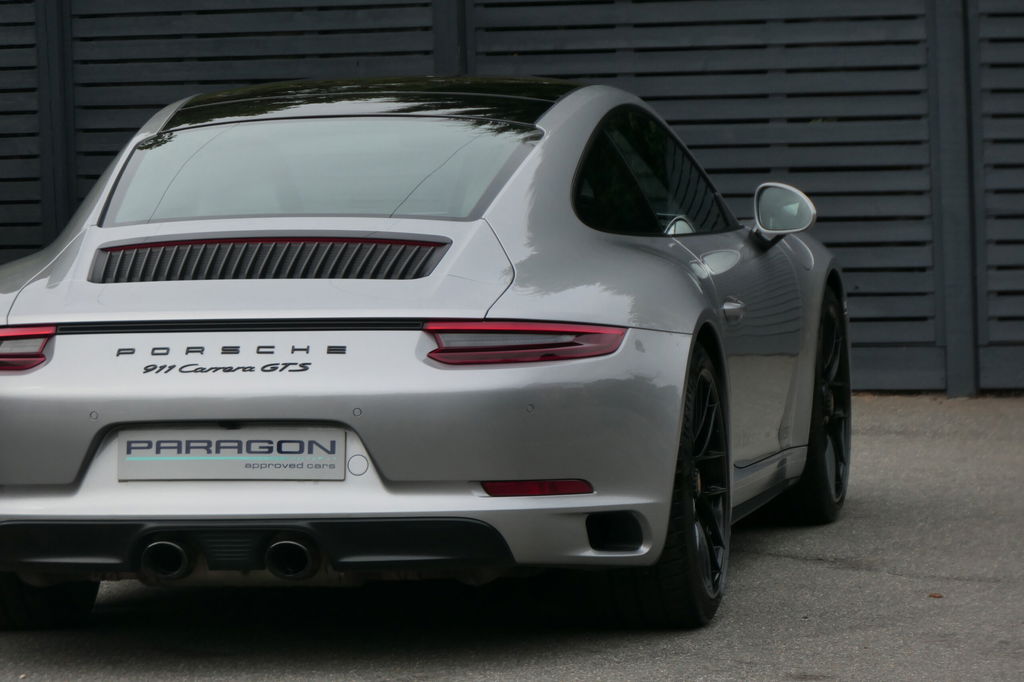 Porsche 991.2 Carrera GTS