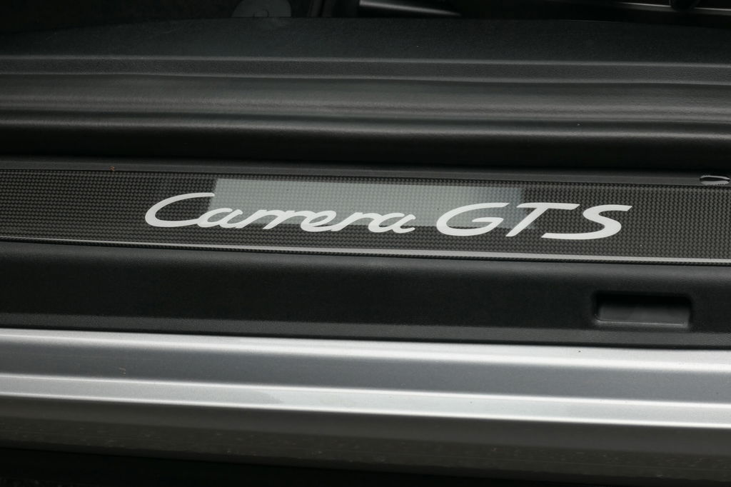 Porsche 991.2 Carrera GTS