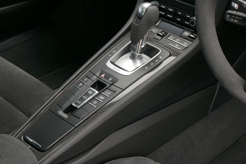 Porsche 991.2 Carrera GTS