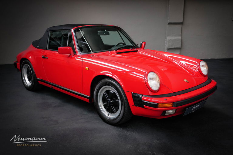 Porsche 911 Carrera 3.2